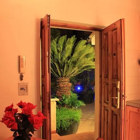 Patrizia Hotel apartamentowy Rzym