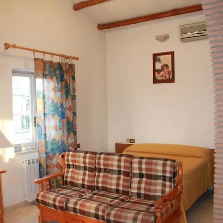 Patrizia Hotel apartamentowy 3*